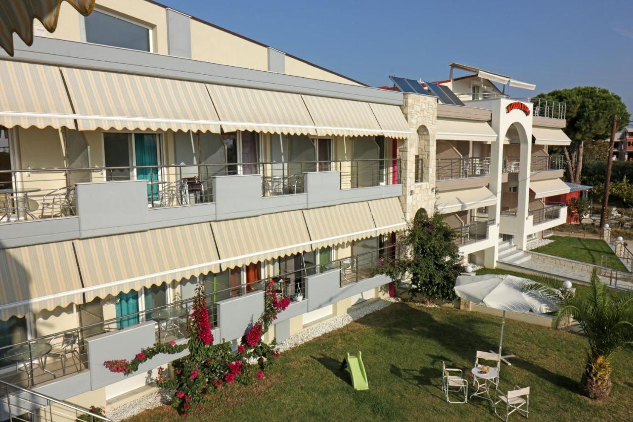 Mavridis Rooms Nikiti  Extérieur photo