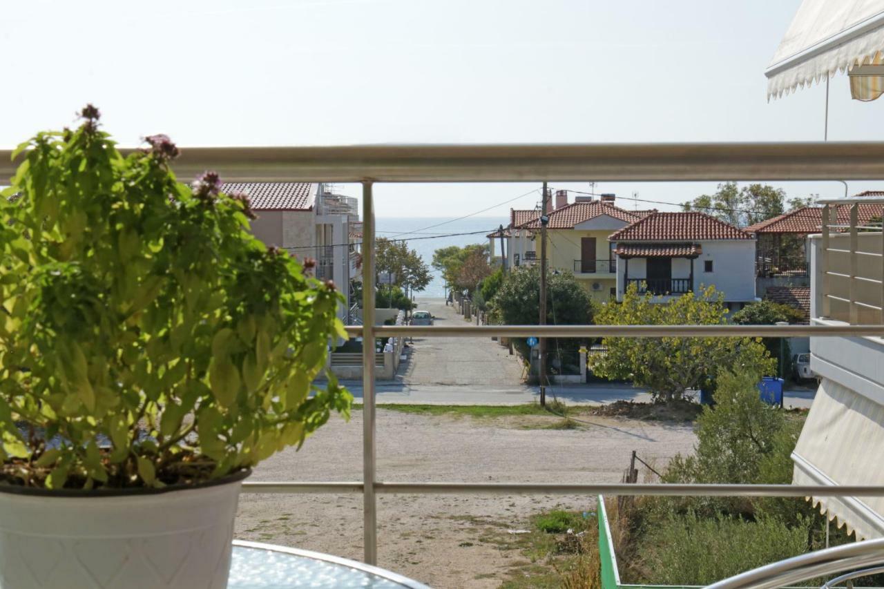 Mavridis Rooms Nikiti  Extérieur photo