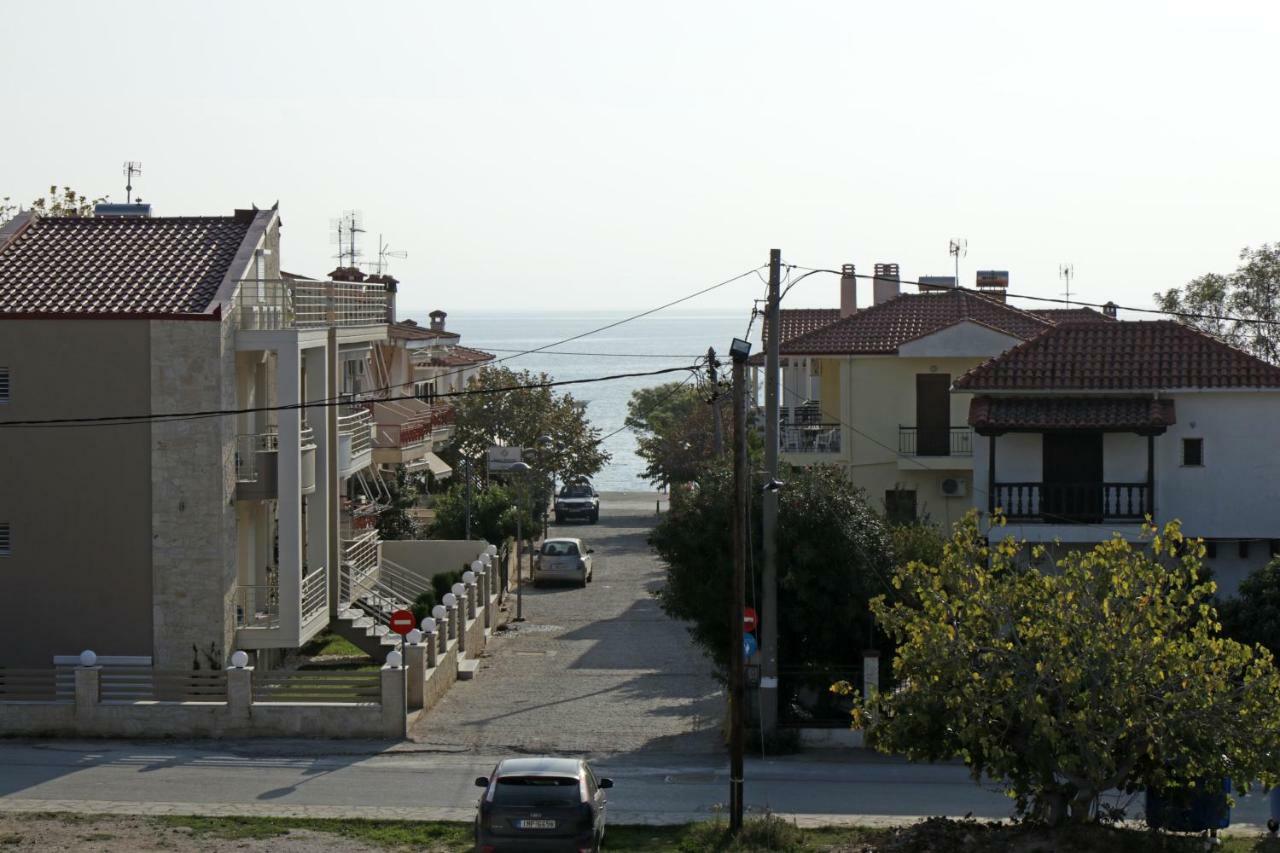 Mavridis Rooms Nikiti  Extérieur photo